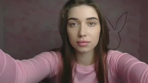 Amelia online show from April 2, 2026, 11:30 am