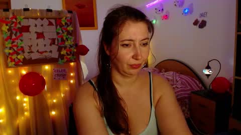 Snapshot of mystydew chatting on February 28, 2026, 11:50 pm MystyDew online show from February 28, 2026, 11:50 pm