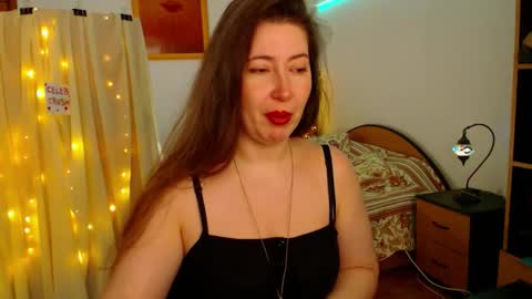 Snapshot of mystydew chatting on March 19, 2026, 11:58 am MystyDew online show from March 19, 2026, 11:58 am