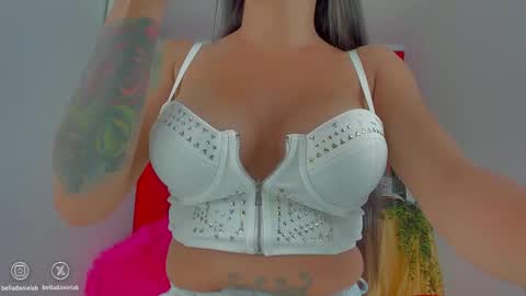   IG belladanielab online show from February 20, 2026, 4:09 am