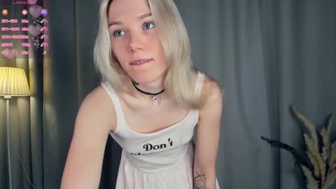 Olivia or just olive online show from January 5, 2026, 7:28 pm