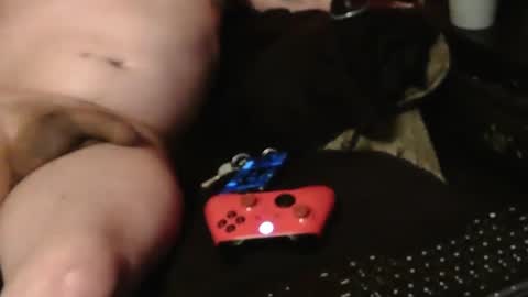 Snapshot of n3v3rpanic1 chatting on January 14, 2025, 2:40 am SnackPants online show from January 14, 2025, 2:40 am