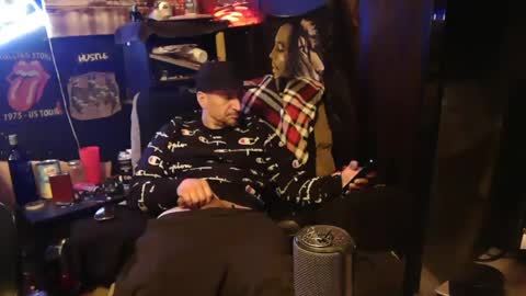 Snapshot of n3v3rpanic1 chatting on March 6, 2025, 9:03 am SnackPants online show from March 6, 2025, 9:03 am