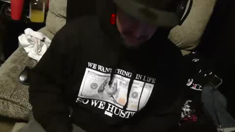 Snapshot of n3v3rpanic1 chatting on March 12, 2025, 9:02 am SnackPants online show from March 12, 2025, 9:02 am