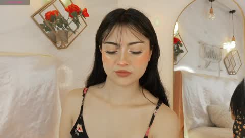 Snapshot of naamah_b chatting on March 30, 2026, 2:40 pm naamah_b online show from March 30, 2026, 2:40 pm