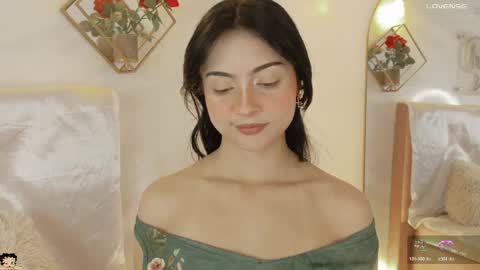 Snapshot of naamah_b chatting on May 30, 2026, 2:36 pm naamah_b online show from May 30, 2026, 2:36 pm