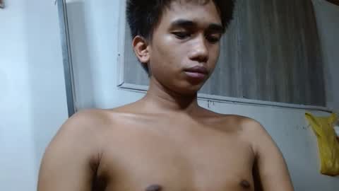 nachos072800 online show from April 1, 2026, 1:01 pm