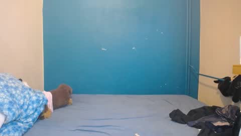 nadinnnea online show from March 4, 2025, 1:49 pm