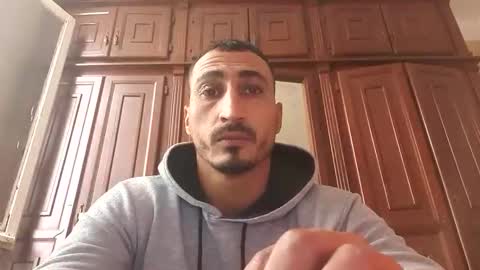 V online show from December 22, 2025, 12:24 pm