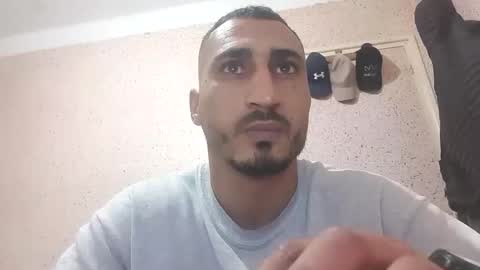 Snapshot of nadirff16 chatting on February 4, 2026, 2:34 pm V online show from February 4, 2026, 2:34 pm
