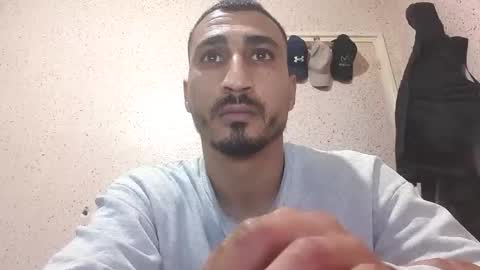 Snapshot of nadirff16 chatting on February 11, 2026, 5:29 pm V online show from February 11, 2026, 5:29 pm