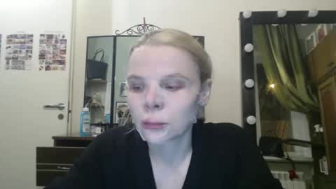 nadyagt online show from April 26, 2026, 10:07 pm