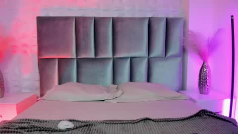 Snapshot of naeniademon_ chatting on February 18, 2026, 3:46 am Naenia online show from February 18, 2026, 3:46 am