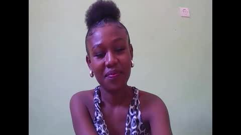 Snapshot of nah296652 chatting on March 19, 2026, 7:23 am nah296652 online show from March 19, 2026, 7:23 am