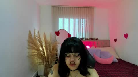 nahemot_sadish online show from February 20, 2026, 12:49 pm