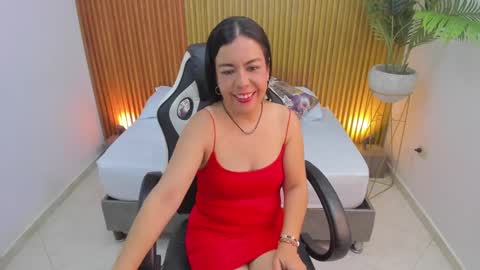 Snapshot of nahia_13 chatting on February 27, 2025, 11:52 am N A H I A online show from February 27, 2025, 11:52 am