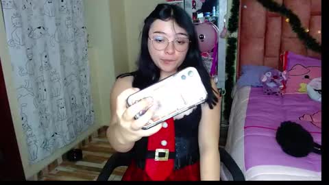 Snapshot of nahia__2 chatting on December 24, 2024, 7:33 pm nahia cute only online show from December 24, 2024, 7:33 pm