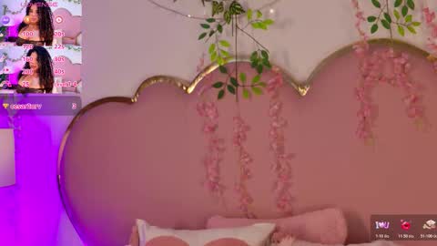 NahiaraReina  online show from March 28, 2026, 1:43 pm