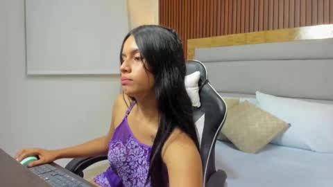 N A H I  online show from September 30, 2025, 12:32 pm