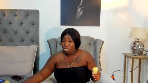 nahirobyy ebonyy online show from November 28, 2025, 8:11 pm