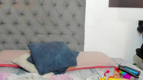 Snapshot of nahirobyy_ebonyy chatting on April 18, 2026, 2:54 pm nahirobyy ebonyy online show from April 18, 2026, 2:54 pm