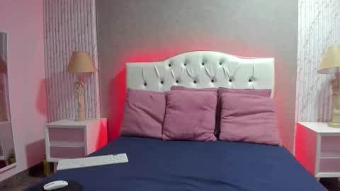 nahomi_lara online show from January 14, 2026, 6:13 pm