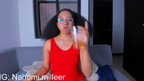 Snapshot of nahomi_miller_ chatting on October 24, 2025, 10:06 pm Laura online show from October 24, 2025, 10:06 pm