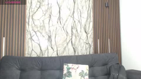 Snapshot of nahomi_miller_ chatting on February 12, 2026, 8:59 pm Laura online show from February 12, 2026, 8:59 pm