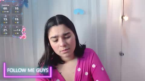 Nahomy online show from December 17, 2024, 2:00 pm