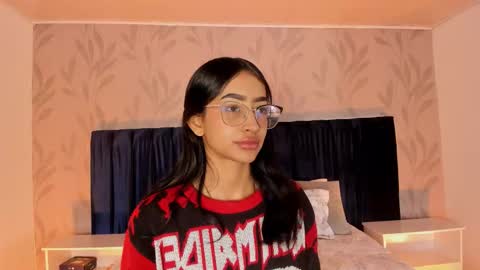 Snapshot of nahomygh chatting on December 22, 2025, 12:24 pm Nahomy online show from December 22, 2025, 12:24 pm