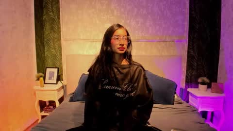 Snapshot of nahomygh chatting on January 7, 2026, 11:45 am Nahomy online show from January 7, 2026, 11:45 am