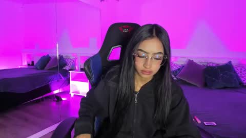 Snapshot of nahomygh chatting on January 10, 2026, 11:34 am Nahomy online show from January 10, 2026, 11:34 am