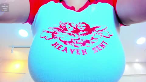 Nahomy online show from February 8, 2025, 7:59 pm