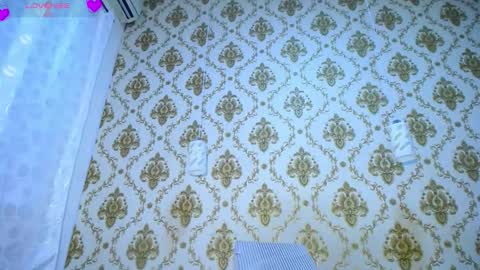 Snapshot of nahybig_boobs chatting on November 6, 2025, 8:54 pm Karatbby online show from November 6, 2025, 8:54 pm