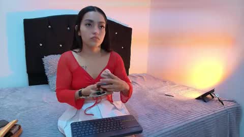 Snapshot of naia_heat chatting on January 9, 2026, 11:24 am Naia online show from January 9, 2026, 11:24 am