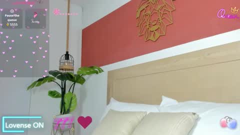 N A I A R A online show from March 20, 2026, 3:39 pm