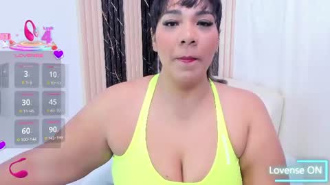 Snapshot of nailha1 chatting on June 19, 2026, 9:29 pm Nailha online show from June 19, 2026, 9:29 pm