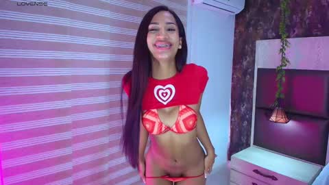 Snapshot of nailuj66 chatting on January 29, 2025, 1:17 pm Lia online show from January 29, 2025, 1:17 pm