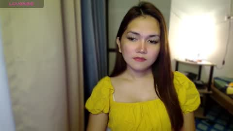 Snapshot of naisha143 chatting on October 23, 2025, 9:24 pm MARY MAE online show from October 23, 2025, 9:24 pm