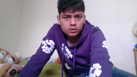 naisha and axel2 online show from January 8, 2026, 5:26 pm