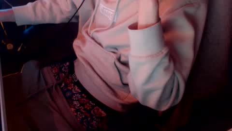 Snapshot of naj8 chatting on October 13, 2025, 6:57 am Drew online show from October 13, 2025, 6:57 am