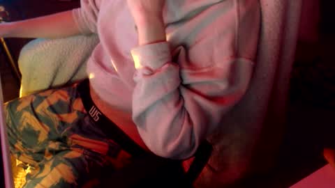 Snapshot of naj8 chatting on November 6, 2025, 6:36 am Drew online show from November 6, 2025, 6:36 am