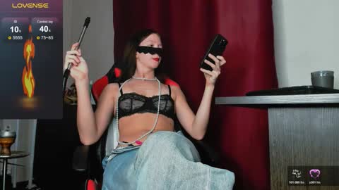 Snapshot of naked_psychologist chatting on November 18, 2025, 11:36 am Asy no face online show from November 18, 2025, 11:36 am