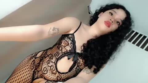 naked_weapon1 online show from December 15, 2024, 7:42 pm