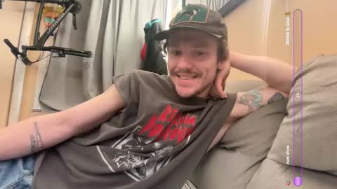 Snapshot of nakedboi420 chatting on March 1, 2026, 4:53 pm mid-west guy living on the east coast trying to figure out where to go next online show from March 1, 2026, 4:53 pm