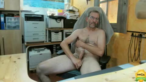 Luke online show from September 22, 2025, 7:05 pm