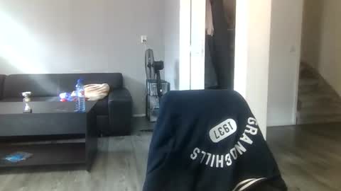 nakedxxxman online show from September 13, 2025, 12:38 pm