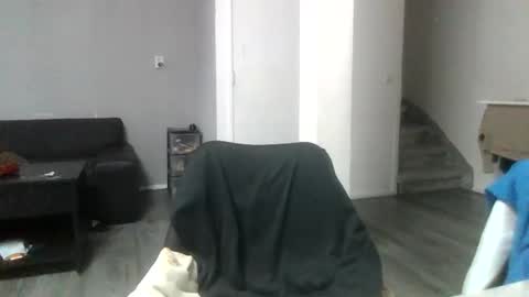 nakedxxxman online show from October 6, 2025, 7:28 am