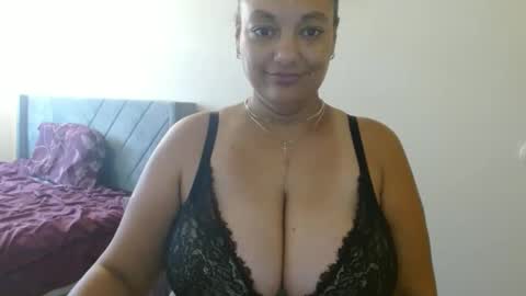Nala Thickk online show from December 20, 2024, 4:04 pm