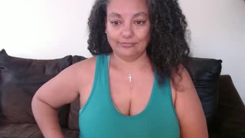 Snapshot of nala_thickk chatting on December 5, 2025, 7:21 pm Nala Thickk online show from December 5, 2025, 7:21 pm